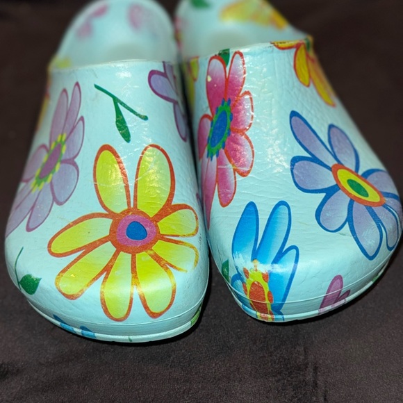 Birkenstock Yellow and Pink Artistic Slippers - Picture 14 of 16